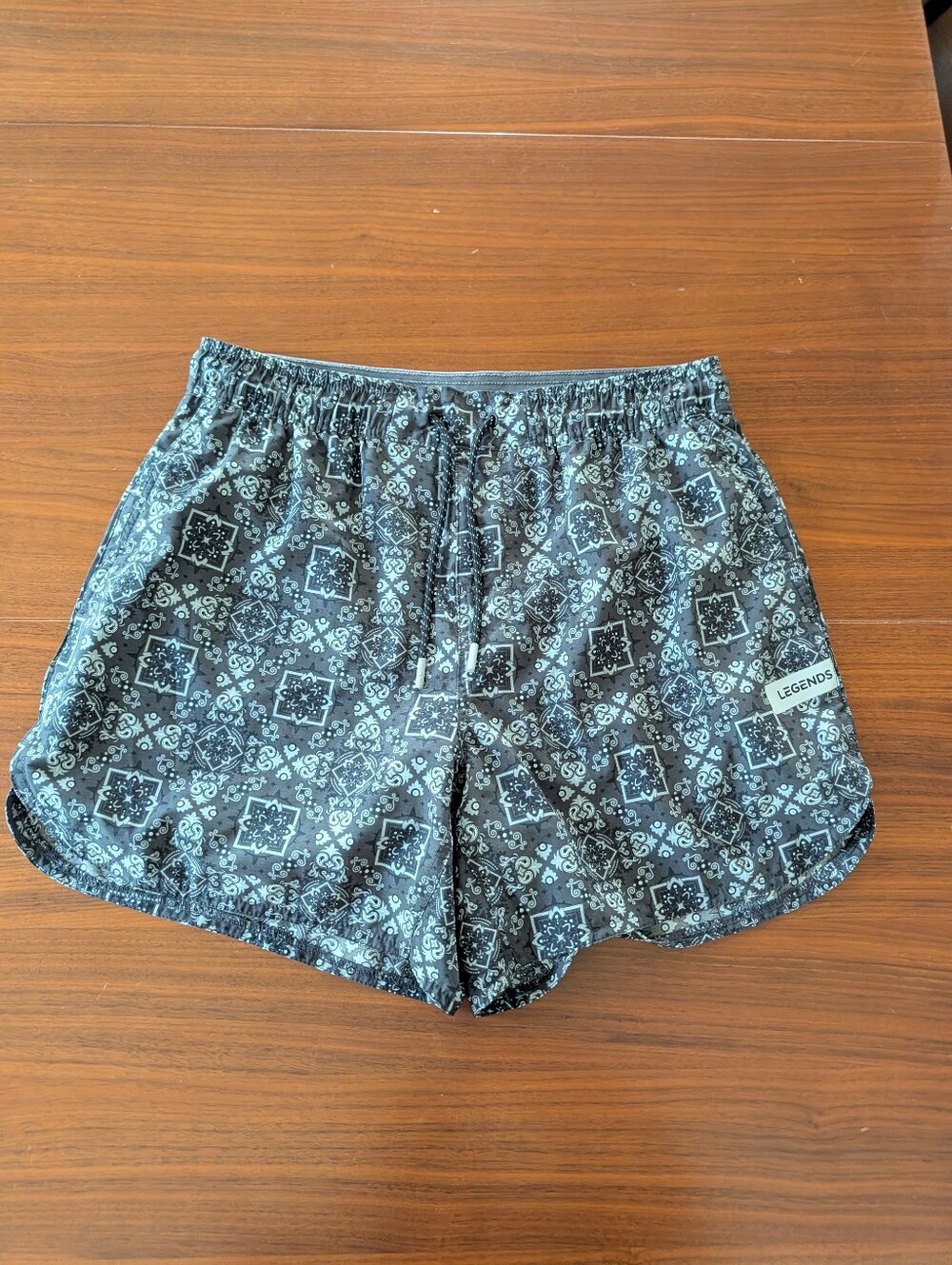 Legends Luka Lined Paisley Mens Gym Shorts Large Grey Workout Athleisure Run
